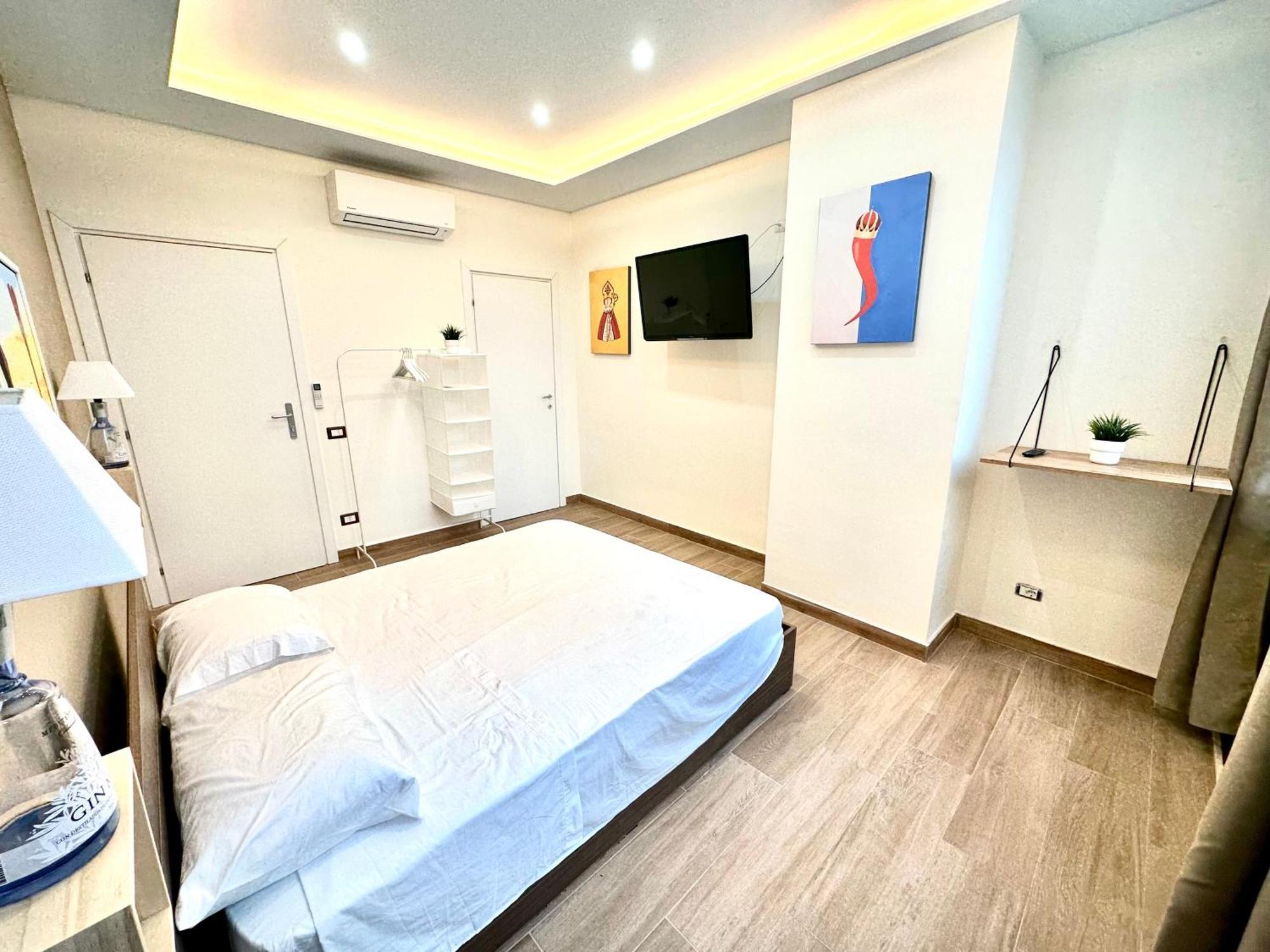 Vespucci Rooms Napoli Ngoại thất bức ảnh