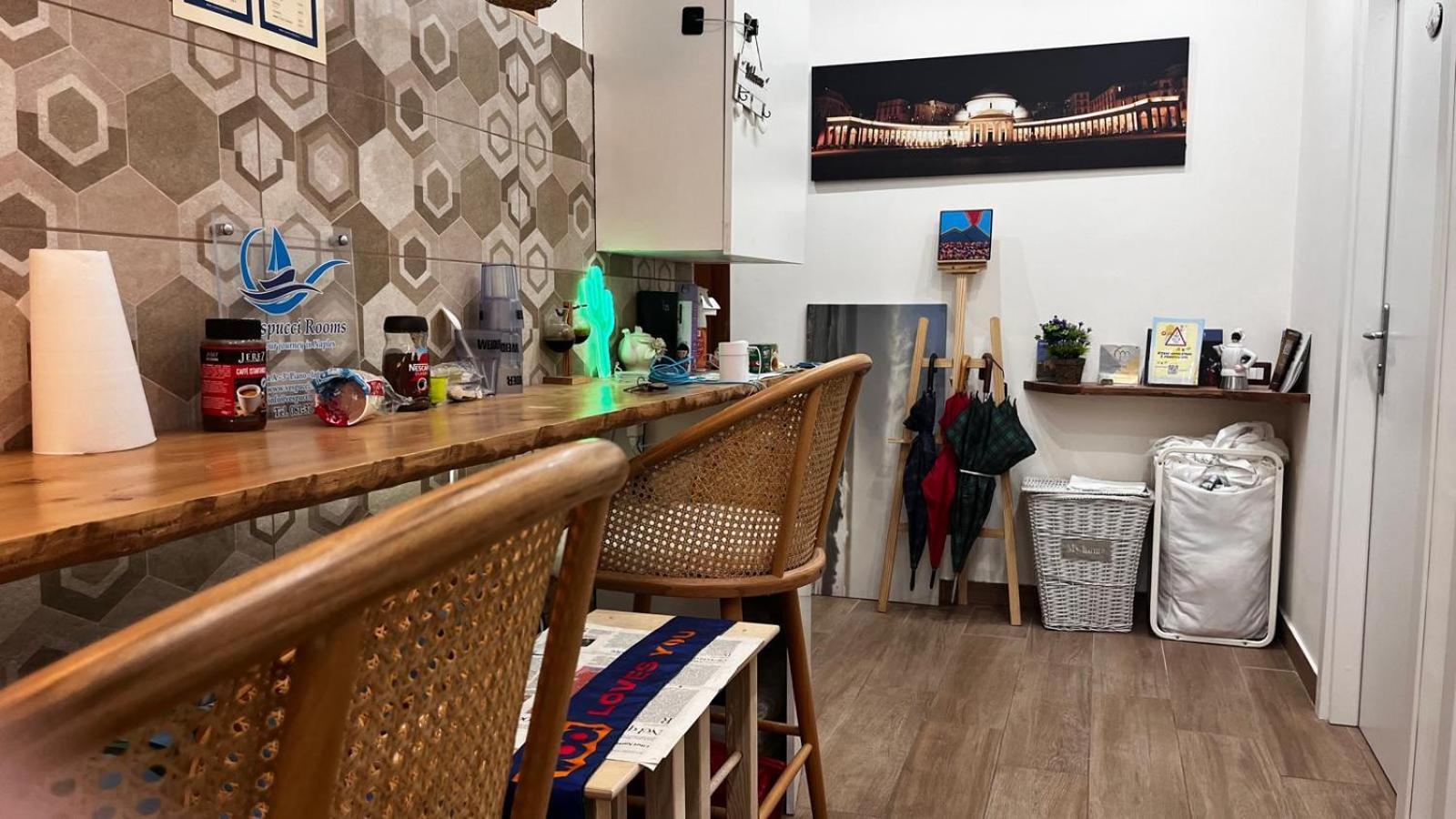 Vespucci Rooms Napoli Ngoại thất bức ảnh